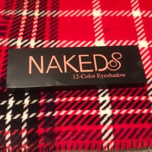 Naked 12 color eyeshadow palette